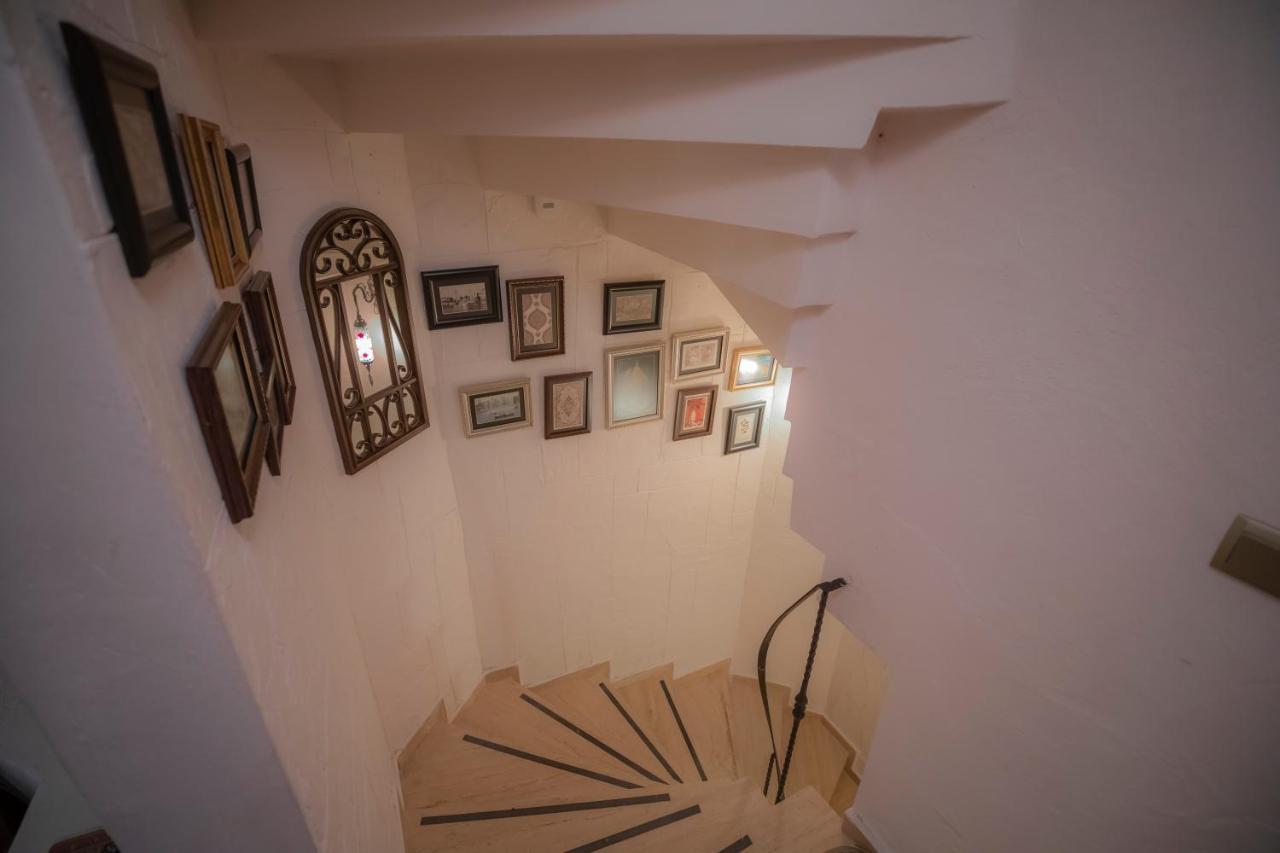 Antique Masterpiece Duplex In Beşiktaş Apartament